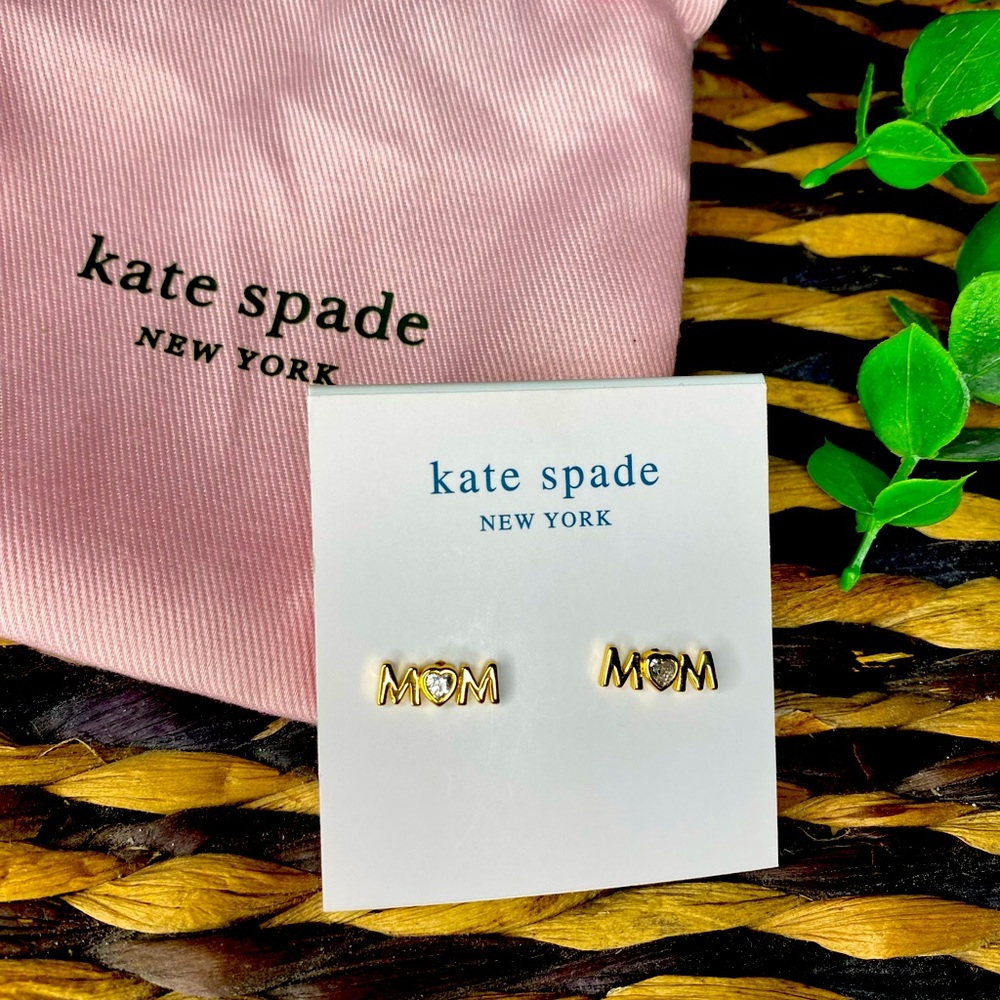 NWT Kate spade “mom” stud earrings with dust bag